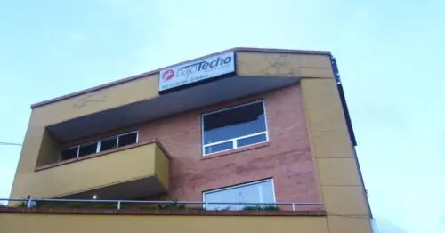 BAJO TECHO FITNESS STUDIO CHIA BAJO TECHO FITNESS STUDIO CHIA